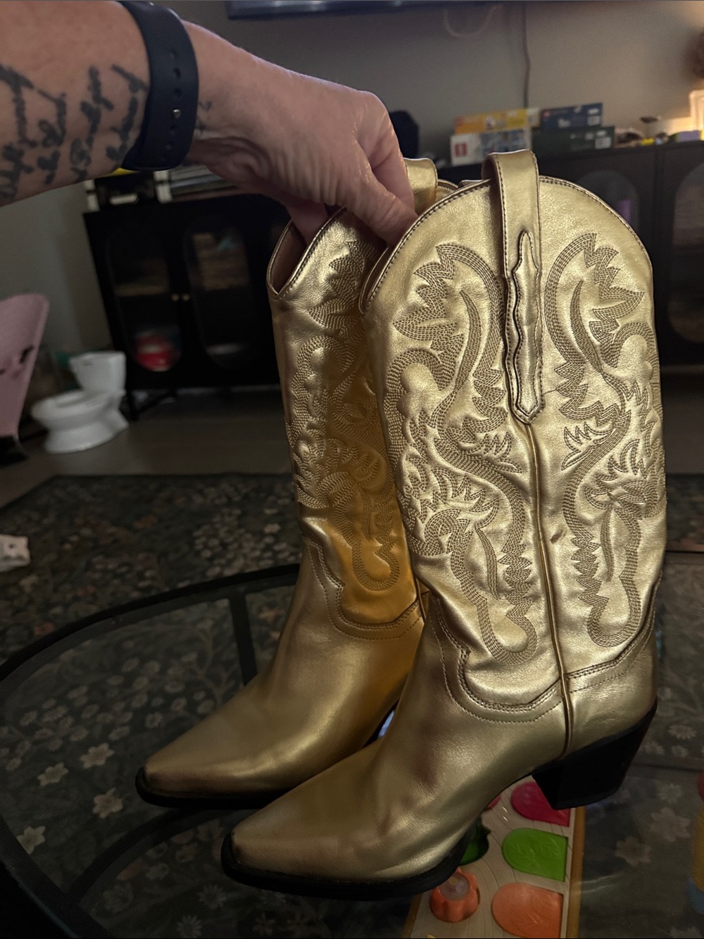 Women’s Size 9 Jeffery Campbell Gold Cowgirl Boot - Super Cute.
